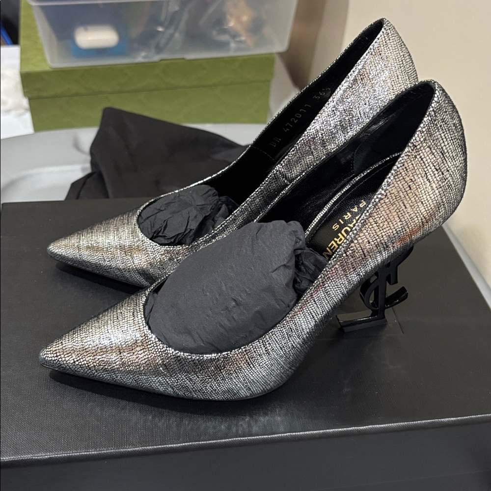 Saint Laurent color  Silver Heels size 36 1/2 - Picture 3 of 8